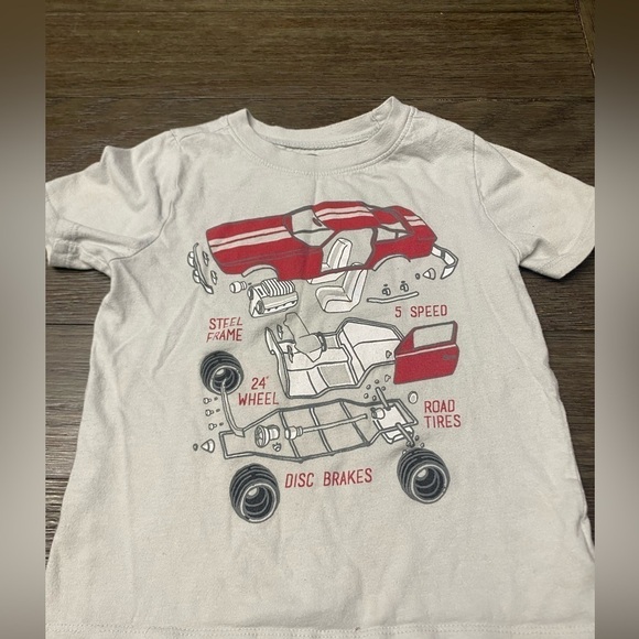 Log of 4 Boys Shorts and shirt size 4T
Brands are old navy, carters,  okie dokie - Picture 2 of 9